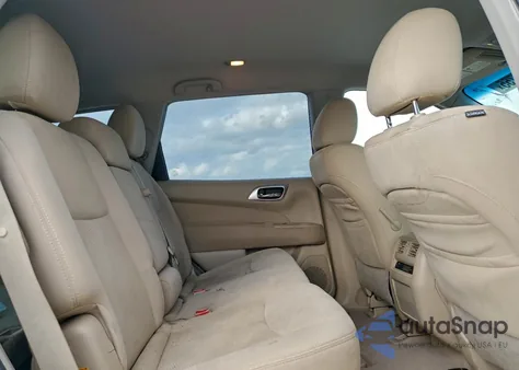 2013 Nissan Pathfinder S z USA, uszkodzony, nr VIN 5N1AR2MN1DC647650